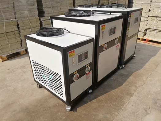 工業(yè)冷水機